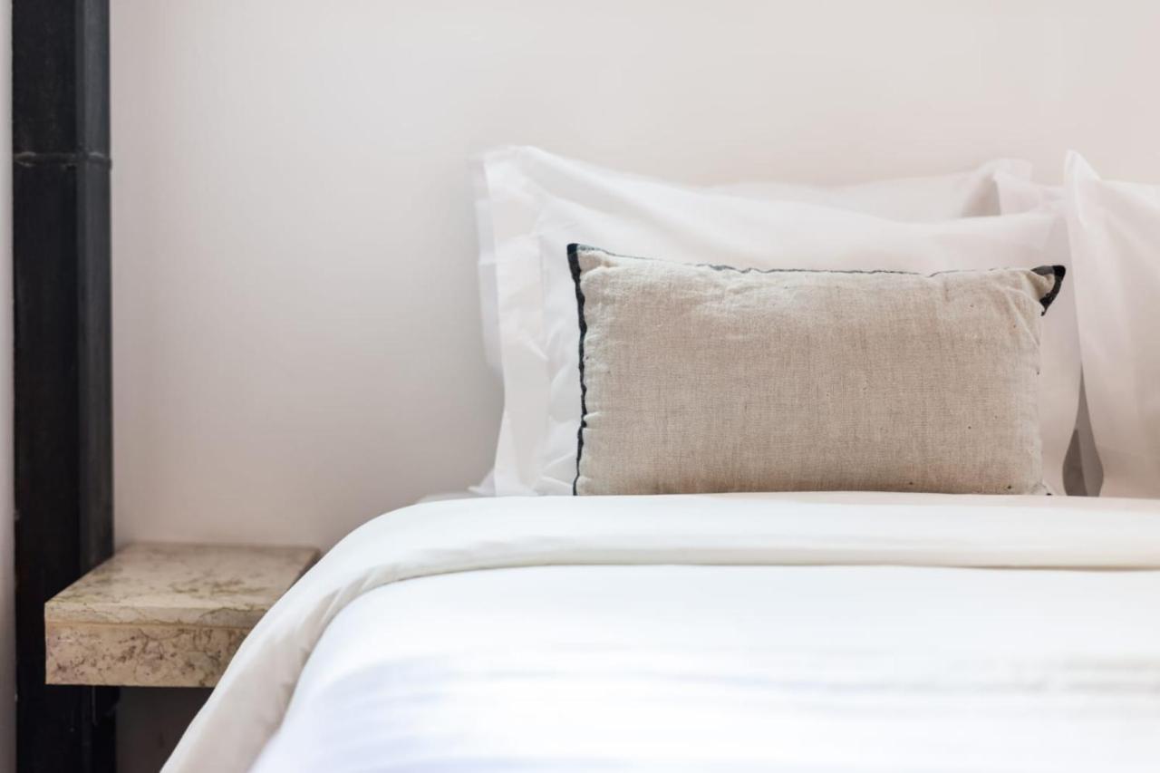 Living Bairro Alto II Apartment ลิสบอน ภายนอก รูปภาพ