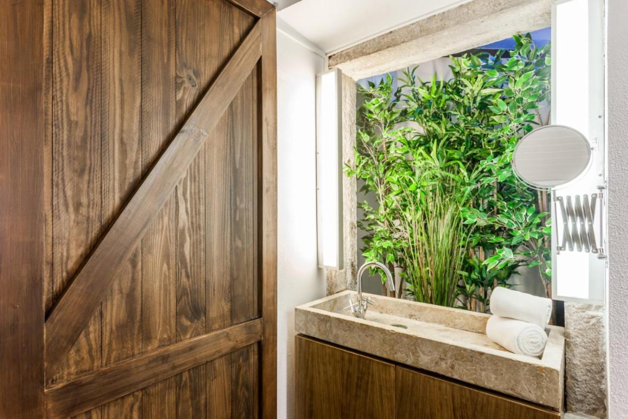 Living Bairro Alto II Apartment ลิสบอน ภายนอก รูปภาพ