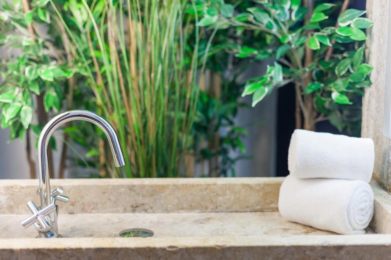 Living Bairro Alto II Apartment ลิสบอน ภายนอก รูปภาพ